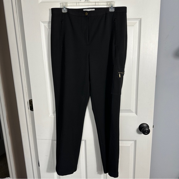 Real Clothes Saks 5th Ave. black pants, size 14, cargo pocket, stretch, office - Picture 1 of 9